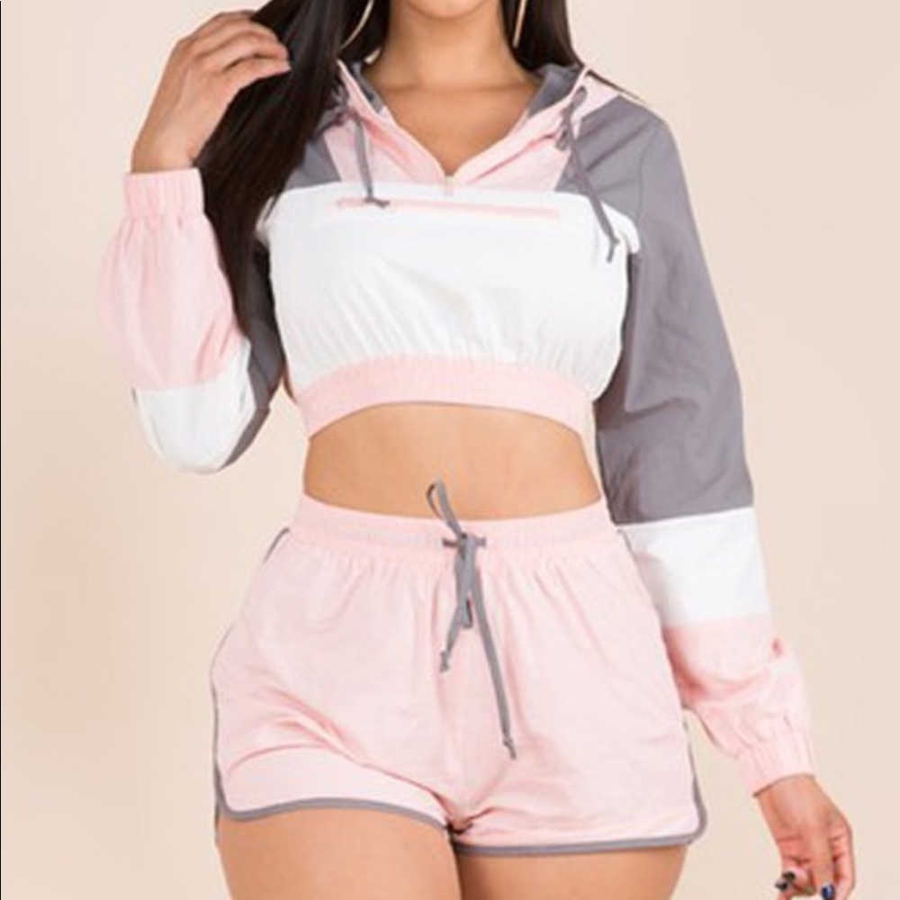 Two piece short set